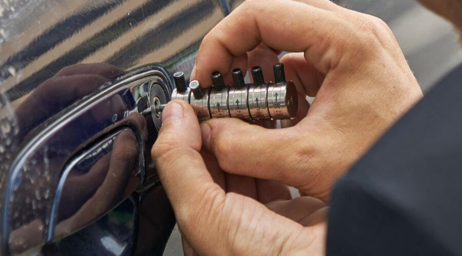 Expert new roof installation services in Springfield, MA